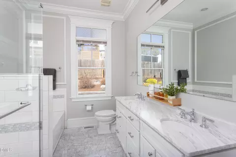 Bath - 823 Glendale Ave, Durham, NC 27701 photo 1 of 6