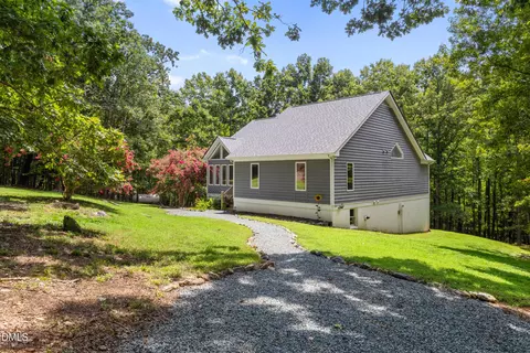 130 Turtle Creek Dr, Pittsboro, NC 27312