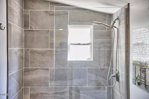 Bath - 214 Moline St, Durham, NC 27707 photo 6 of 6