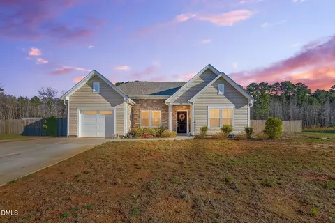 35 Chester Ln, Middlesex, NC 27557