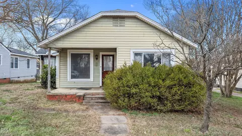 65 Washington St, Roanoke Rapids, NC 27870