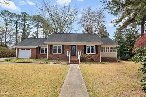 400 Cedar Hill Ln, Raleigh, NC 27609