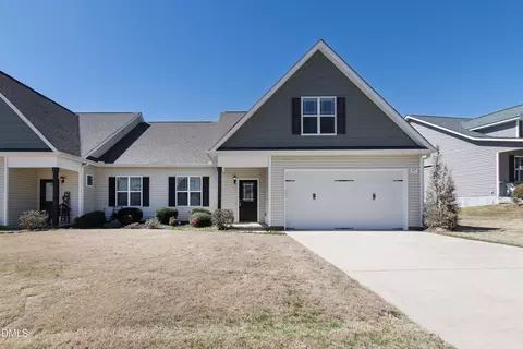 47 Highmeadow Ln, Clayton, NC 27520
