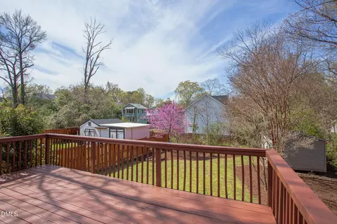Exterior - 1009 Berkeley St, Durham, NC 27705 photo 5 of 17
