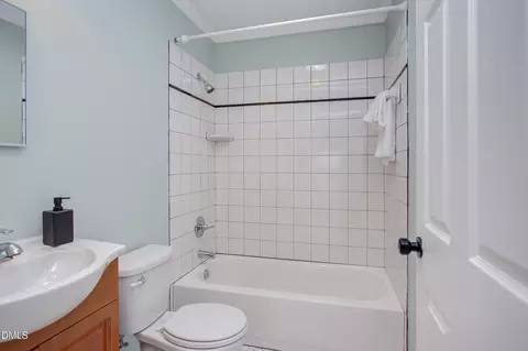 Bath - 1009 Berkeley St, Durham, NC 27705 photo 3 of 3