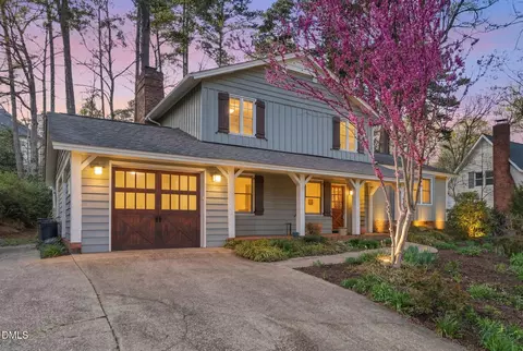 1513 Dellwood Dr, Raleigh, NC 27607