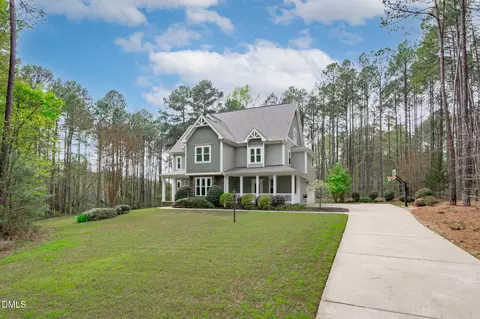 2408 Merion Creek Dr, Apex, NC 27539