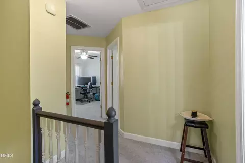 Entry Way - 105 Barrett Pl, Durham, NC 27713 photo 3 of 4