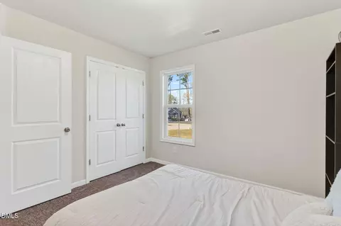 Bedroom - 401 Coleridge Dr, Dunn, NC 28334 photo 8 of 8