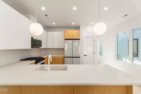 409 Alston St #102, Raleigh, NC 27601