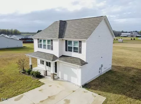 168 Beaver Tavern Dr, Benson, NC 27504