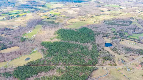4 David Moore Rd, Burlington, NC 27217 photo 4