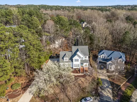 103 Bowers Ln, Cary, NC 27519