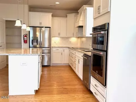 115 Tee Pee Trl, Durham, NC 27703 photo 6