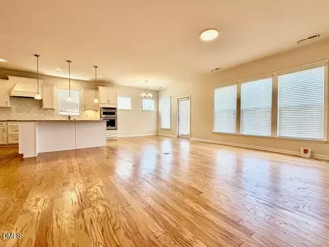 115 Tee Pee Trl, Durham, NC 27703 photo 2