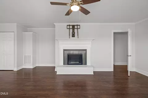 Living - 1025 Lakeside Dr, Durham, NC 27712 photo 2 of 6