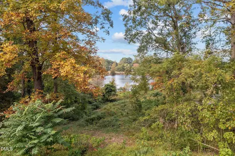 View/Area - 1025 Lakeside Dr, Durham, NC 27712 photo 2 of 7