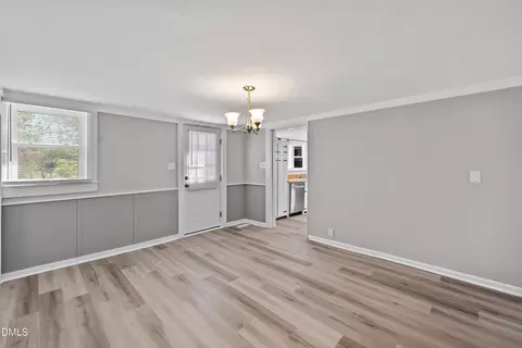 Dining - 105 E I St, Erwin, NC 28339 photo 1 of 2