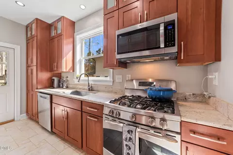 Kitchen - 3322 Ruffin St, Raleigh, NC 27607 photo 5 of 5