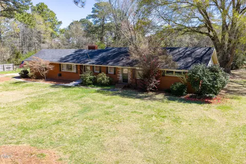 704 Pearces Rd, Zebulon, NC 27597