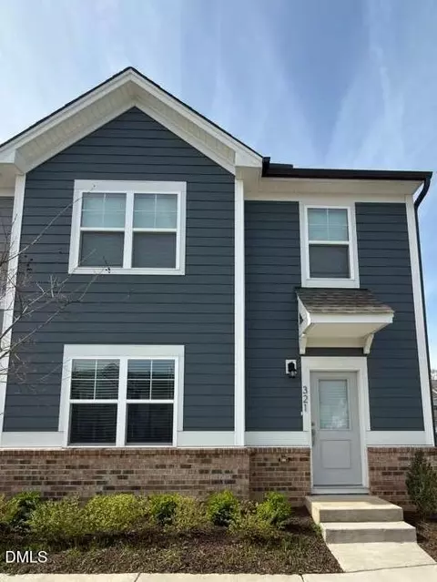 321 Parker Station Ave, Fuquay Varina, NC 27526