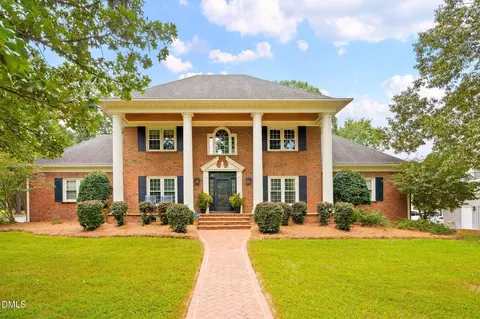 2306 Hickory Ave, Burlington, NC 27215