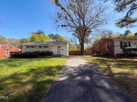 910 Devonport Dr, Raleigh, NC 27610