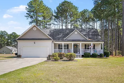11 Cashew Ln, Smithfield, NC 27577 photo 3