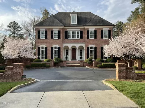 440 Drummond Dr, Raleigh, NC 27609
