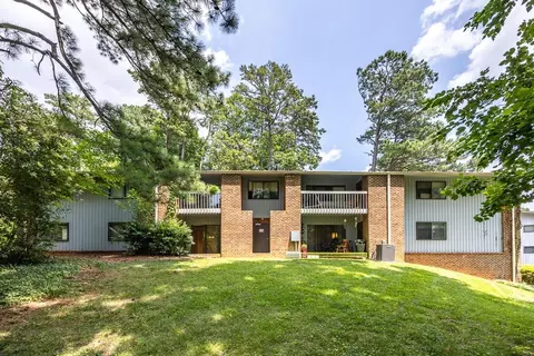 1010 Sandlin Pl #C, Raleigh, NC 27606