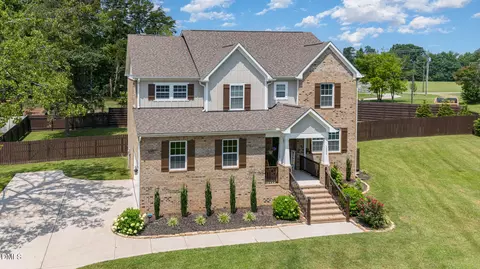 3082 Cascade Dr, Burlington, NC 27217
