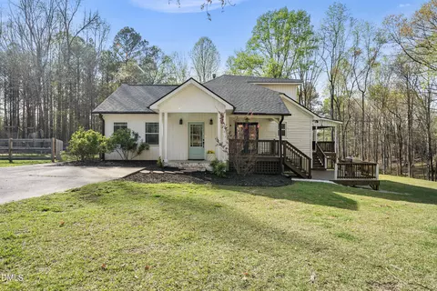 2566 Mays Crossroads Rd, Youngsville, NC 27596
