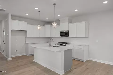 3808 Well Fleet Dr, Fuquay Varina, NC 27592 photo 2