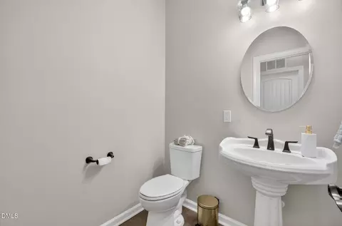 Bath - 602 Rand Mill Rd, Garner, NC 27529 photo 6 of 10