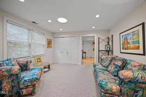2425 Argyle Dr, Raleigh, NC 27609 photo 32