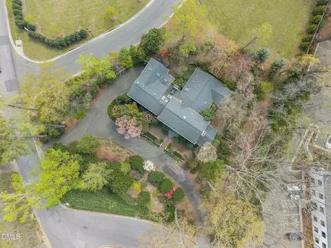 2425 Argyle Dr, Raleigh, NC 27609 photo 3