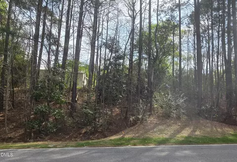 603 S 10th St, Lillington, NC 27546