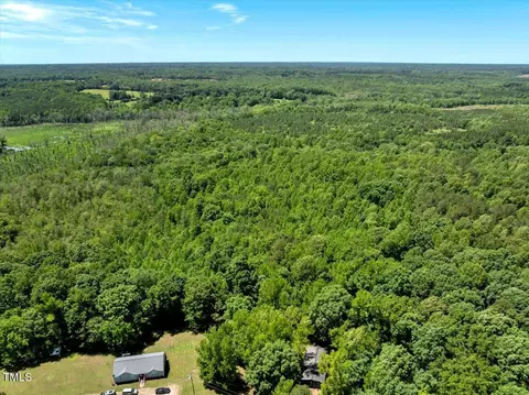 1 04 Summit Rd, Henderson, NC 27537 photo 2