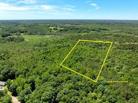 1 04 Summit Rd, Henderson, NC 27537