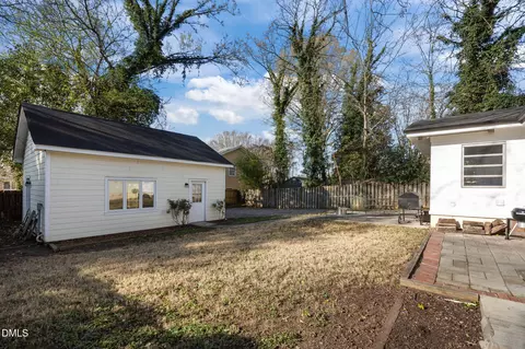 Exterior - 728 E Whitaker Mill Rd, Raleigh, NC 27608 photo 6 of 9