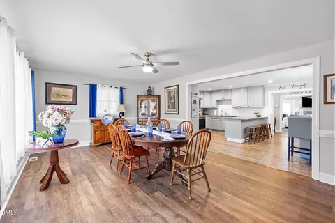 Dining - 9759 N Nash St, Middlesex, NC 27557 photo 1 of 4