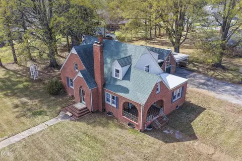 106 E 2nd St, Princeton, NC 27569
