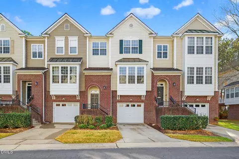 4523 Pale Moss Dr, Raleigh, NC 27606
