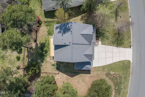 View/Area - 701 Harkness Cir, Durham, NC 27705 photo 3 of 8