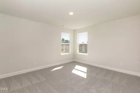 Bedroom - 618 Melrose Ct, Sanford, NC 27330 photo 4 of 5