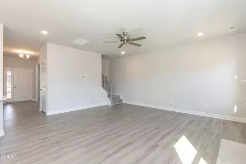 Living - 618 Melrose Ct, Sanford, NC 27330 photo 2 of 3