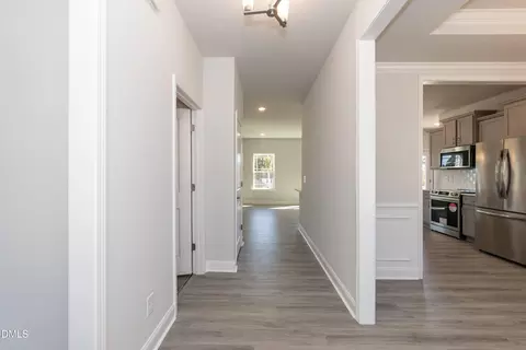 Entry Way - 618 Melrose Ct, Sanford, NC 27330 photo 1 of 3
