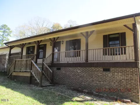 268 Fairlane Dr, Roanoke Rapids, NC 27870