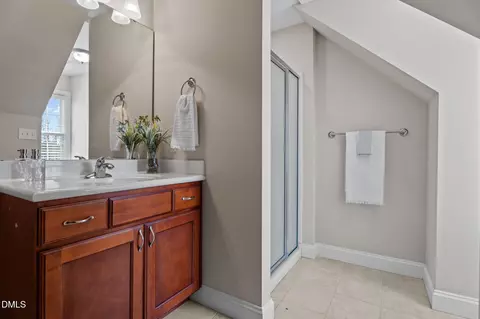 Bath - 108 Monabreeze Way, Garner, NC 27529 photo 4 of 4