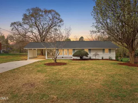 1513 Mountain View Ct, Hillsborough, NC 27278